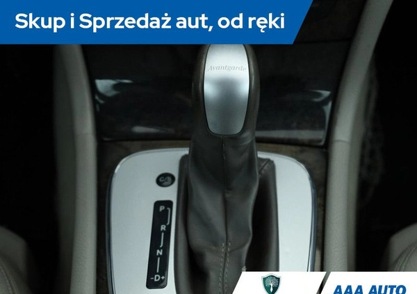 Mercedes-Benz Klasa E cena 17500 przebieg: 275128, rok produkcji 2004 z Blachownia małe 211